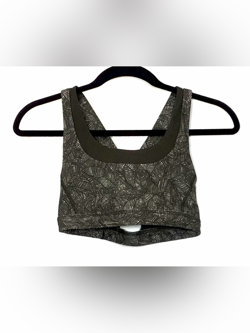Lululemon Women's Olive Green Patterned Sports Bra Small
